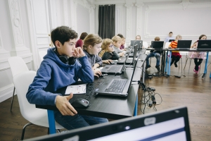Школа программирования и математии «Алгоритмика» на Пражской