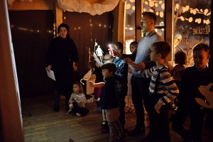 Новогодняя ёлка на Городской ферме с театральным представлением 